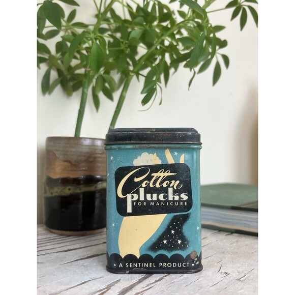 Vintage 1940’s Tin Cotton Plucks Cotton Ball Decor Item Advertising W/ Contents - Picture 3 of 9
